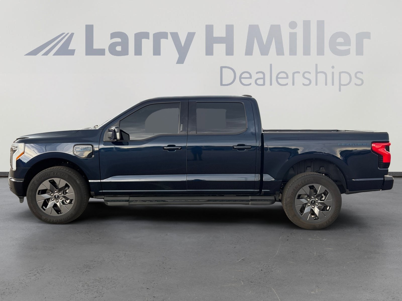 ford f-150 lightning 2024 1FT6W5L74RWG23288 image ford f-150 lightning 2024 1FT6W5L74RWG23288 image